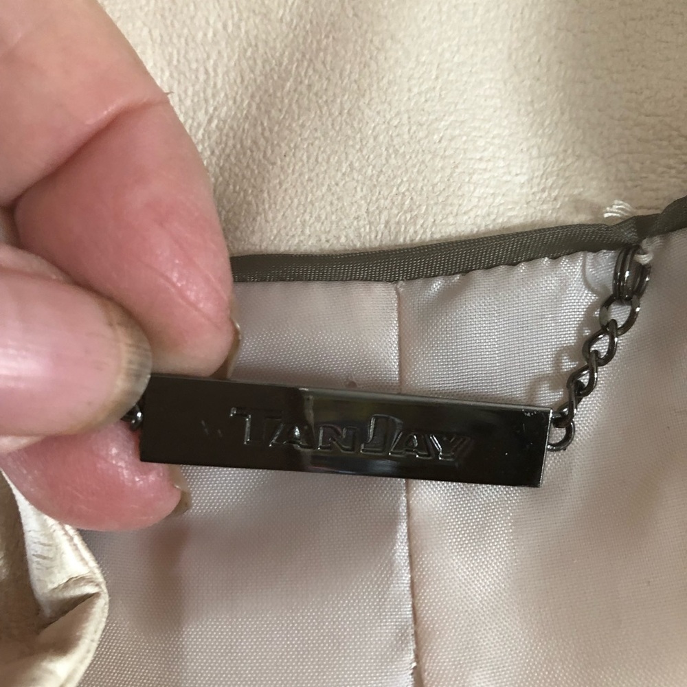 Jacket - Picture 6 of 6